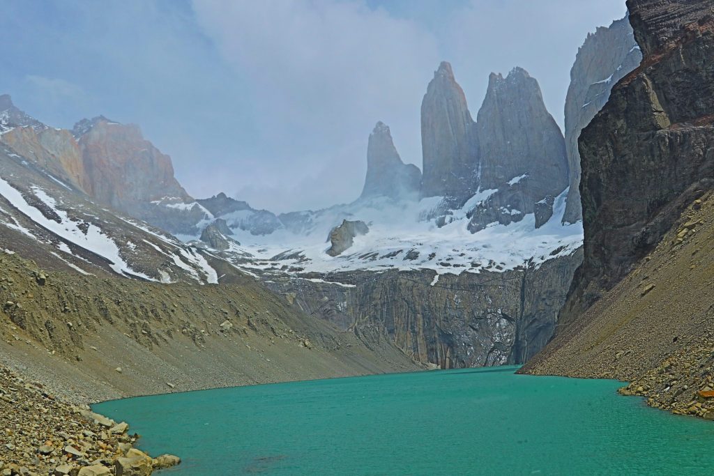 Las Torres, Torres del Paine, Chile by Aakerueh, CC BY-SA 4.0, via Wikimedia Commons
